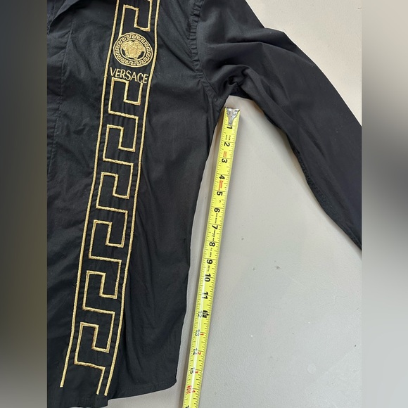 Versace Men’s Black Button-Down Shirt Gold Medusa Greek Key Logo Size XL Luxury - Picture 9 of 11